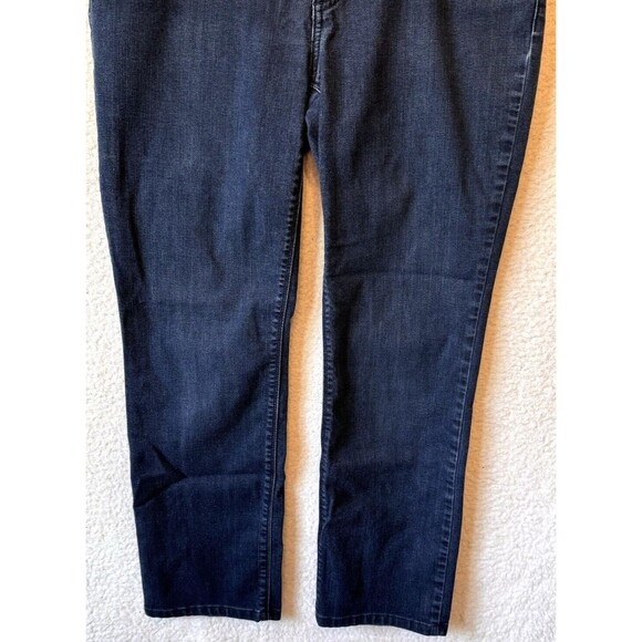 Chicos Womens Platinum Jeans Size .5 Tall 6  Blue Mid Rise Tapered Classic Denim - Picture 2 of 12